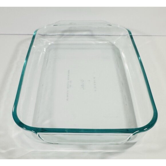 Pyrex Glass Baking Casserole Dish 3qt / 2.8L Handles #233 Clear 13x9x2 Lasagna - Picture 2 of 8